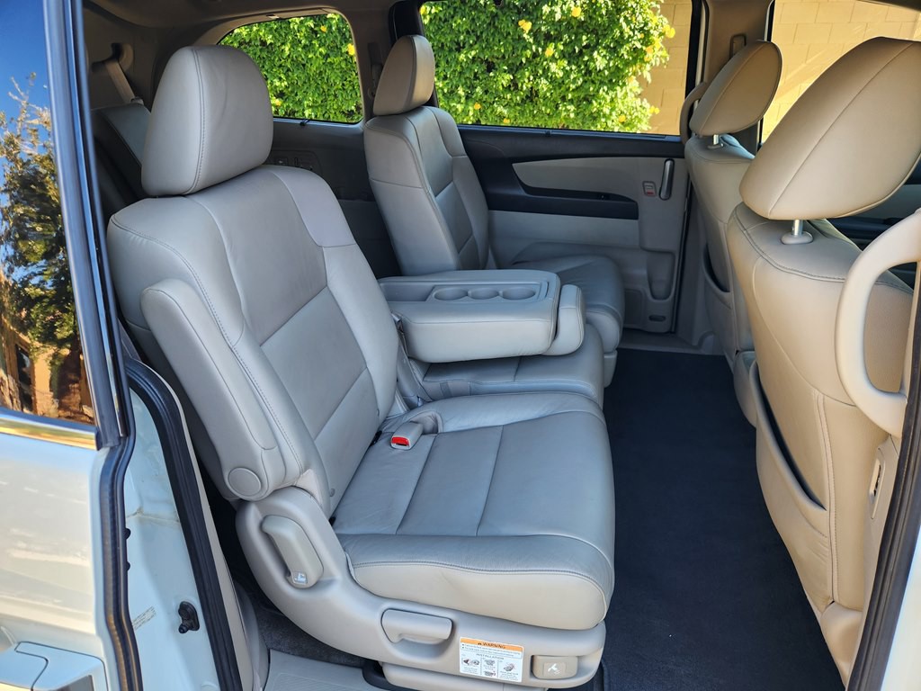 2013 Honda Odyssey Image 26