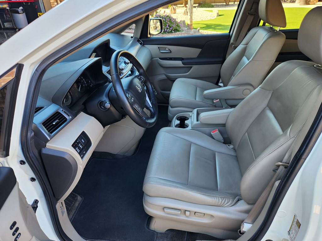 2013 Honda Odyssey Image 31
