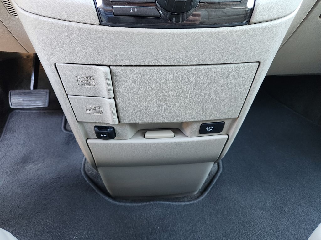 2013 Honda Odyssey Image 46