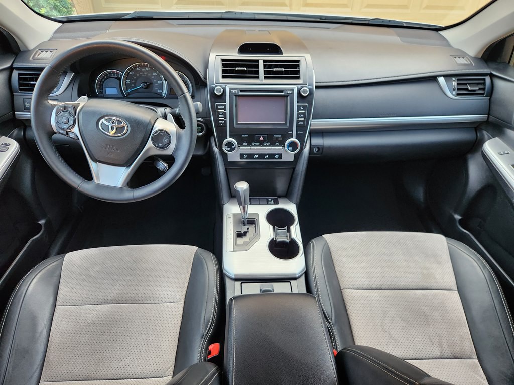 2013 Toyota Camry Image 37