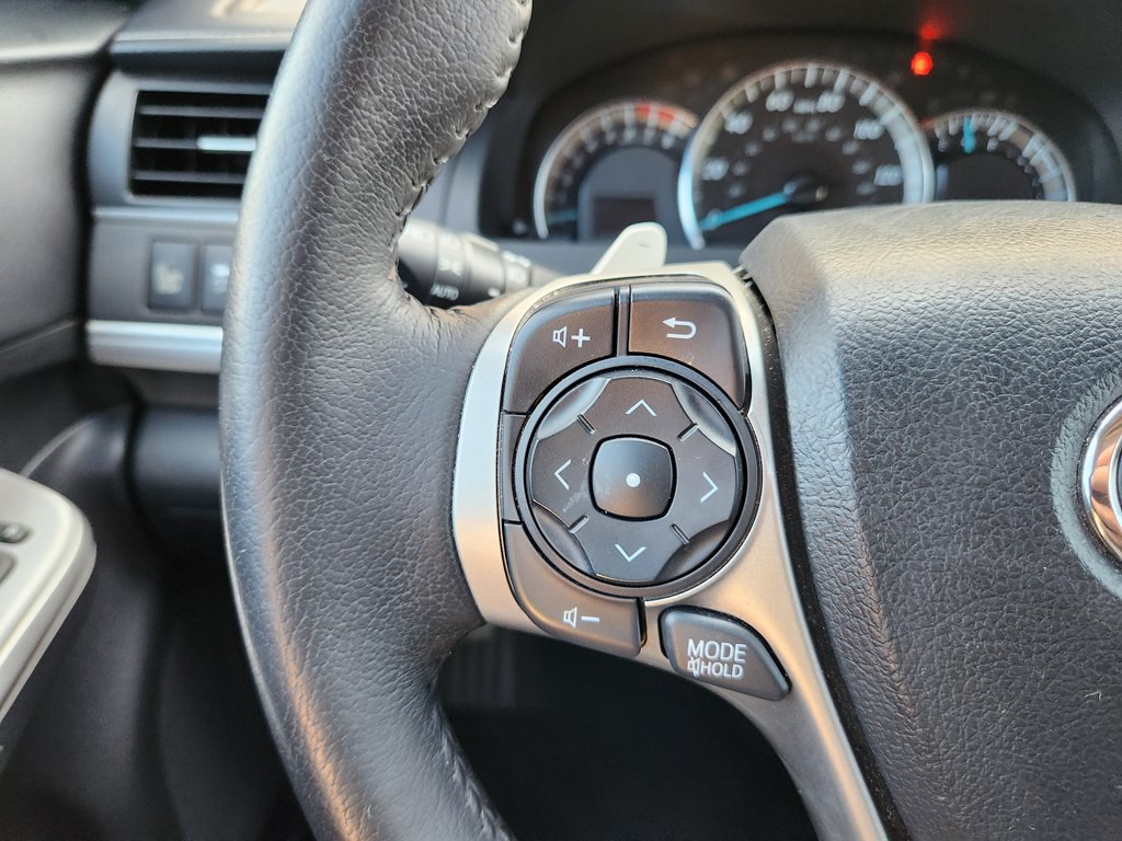 2013 Toyota Camry Image 38