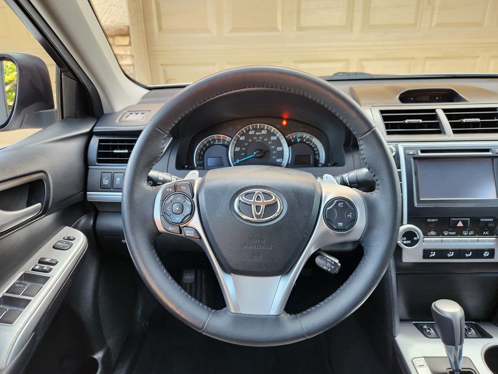 2013 Toyota Camry Image 39