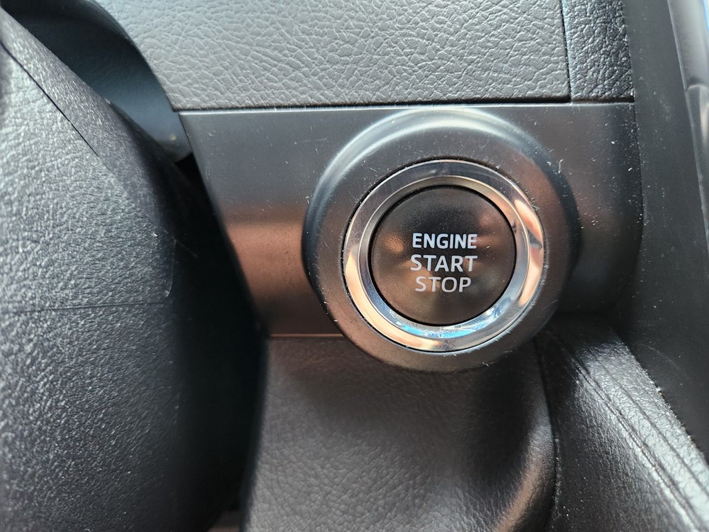 2013 Toyota Camry Image 41