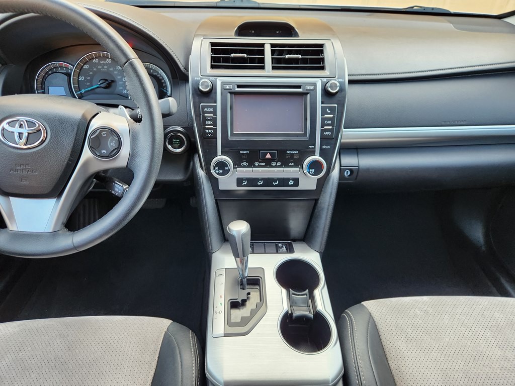 2013 Toyota Camry Image 44