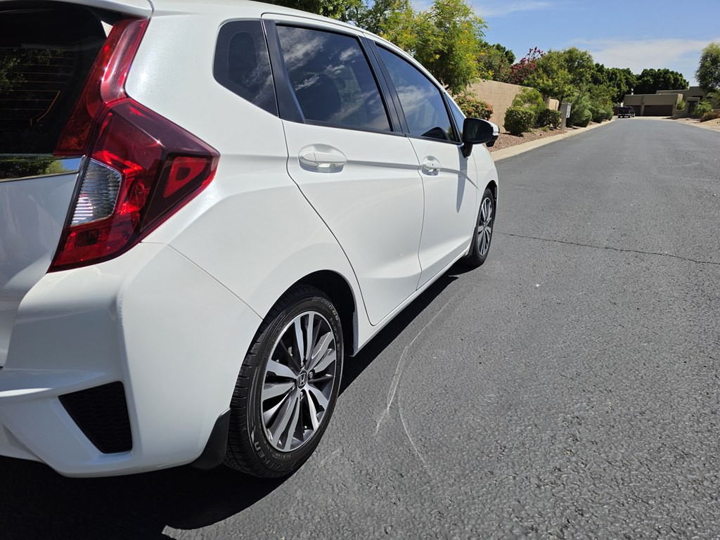 2016 Honda Fit Image 4