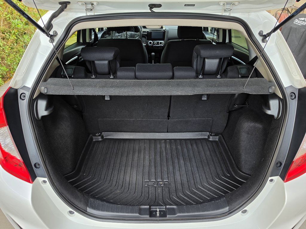 2016 Honda Fit Image 7