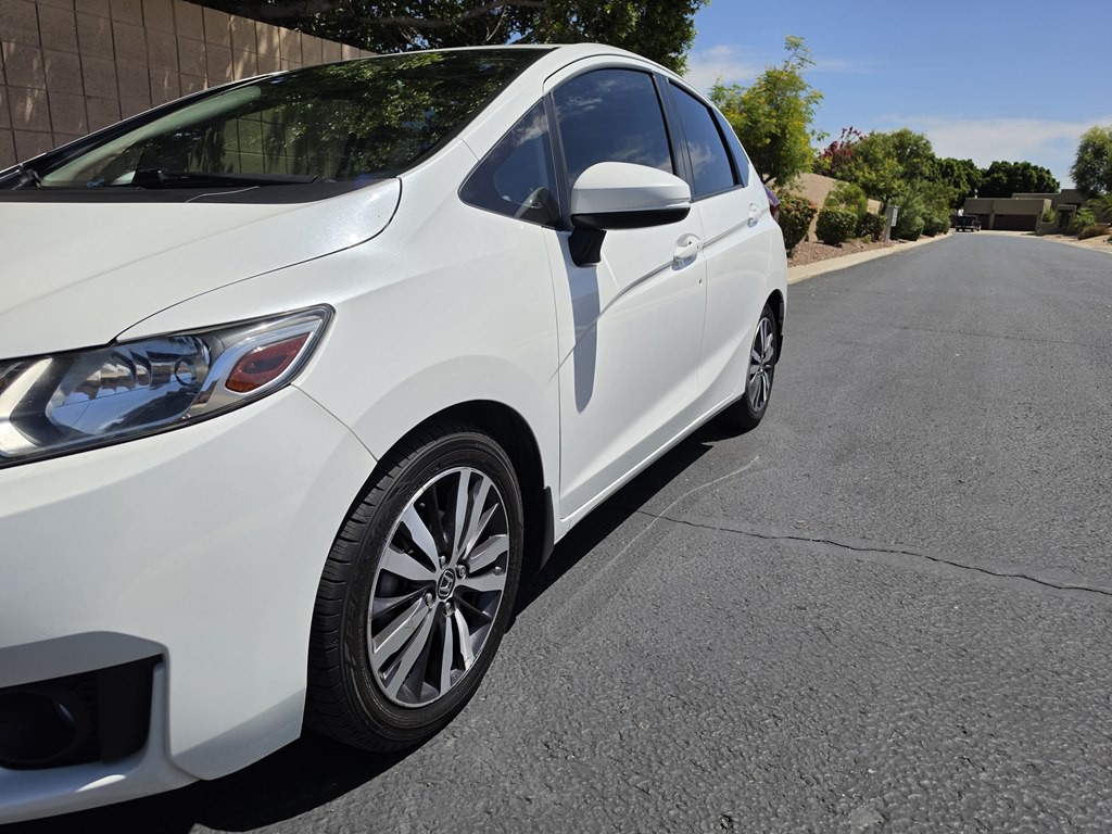2016 Honda Fit Image 17