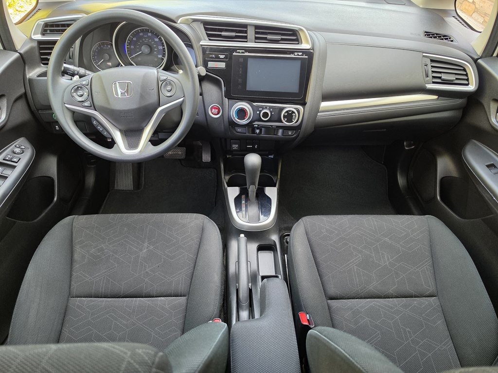 2016 Honda Fit Image 37
