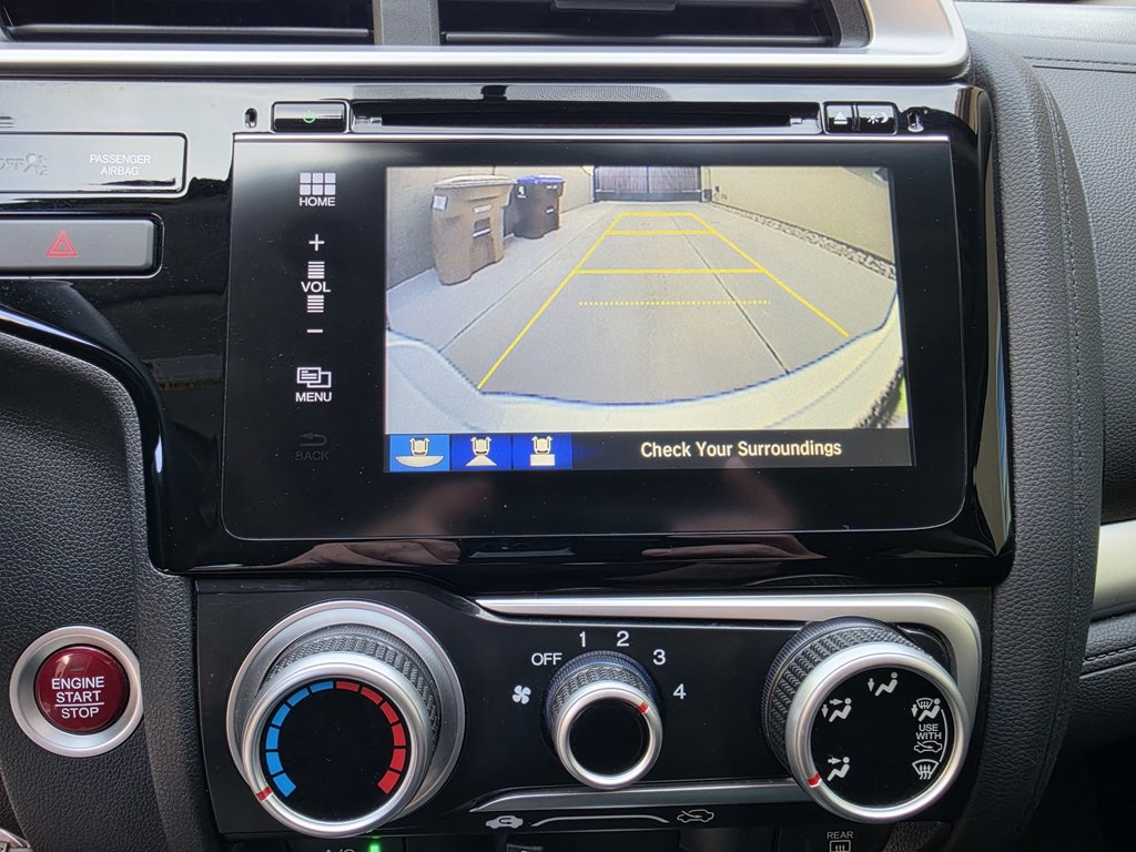 2016 Honda Fit Image 50