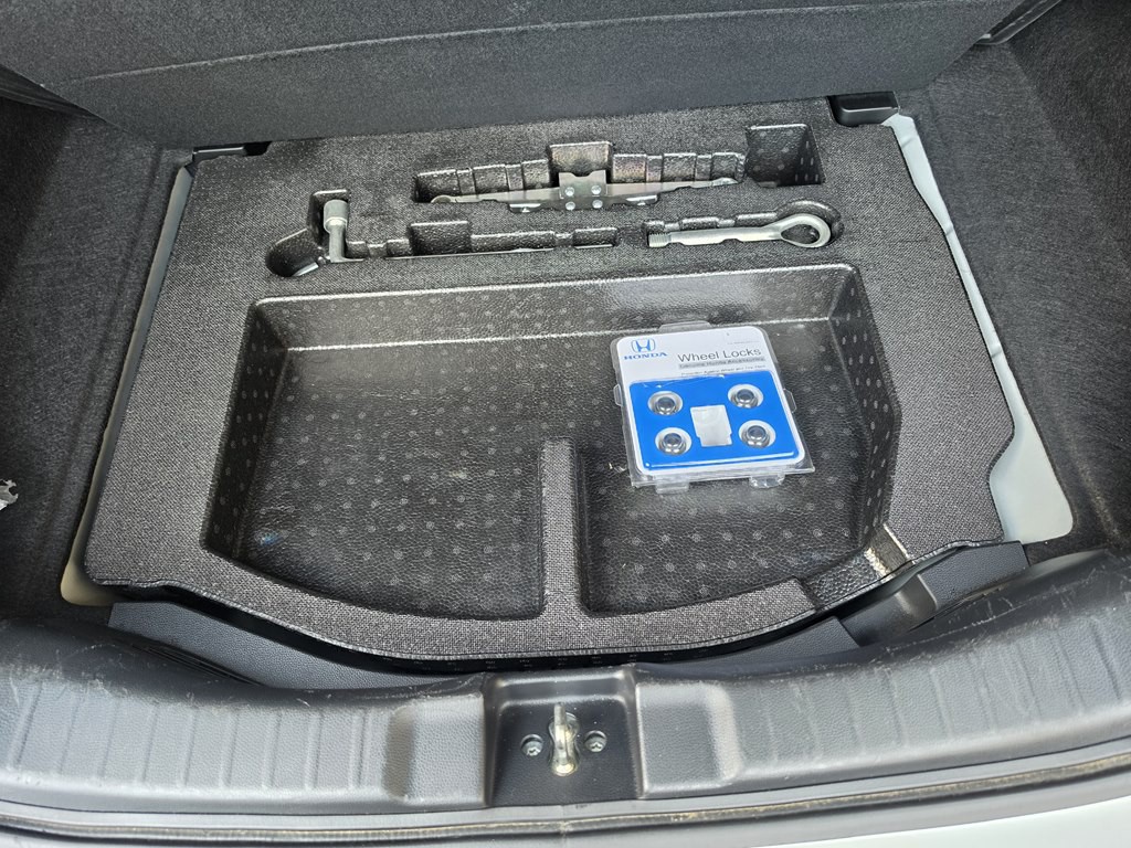 2016 Honda Fit Image 56
