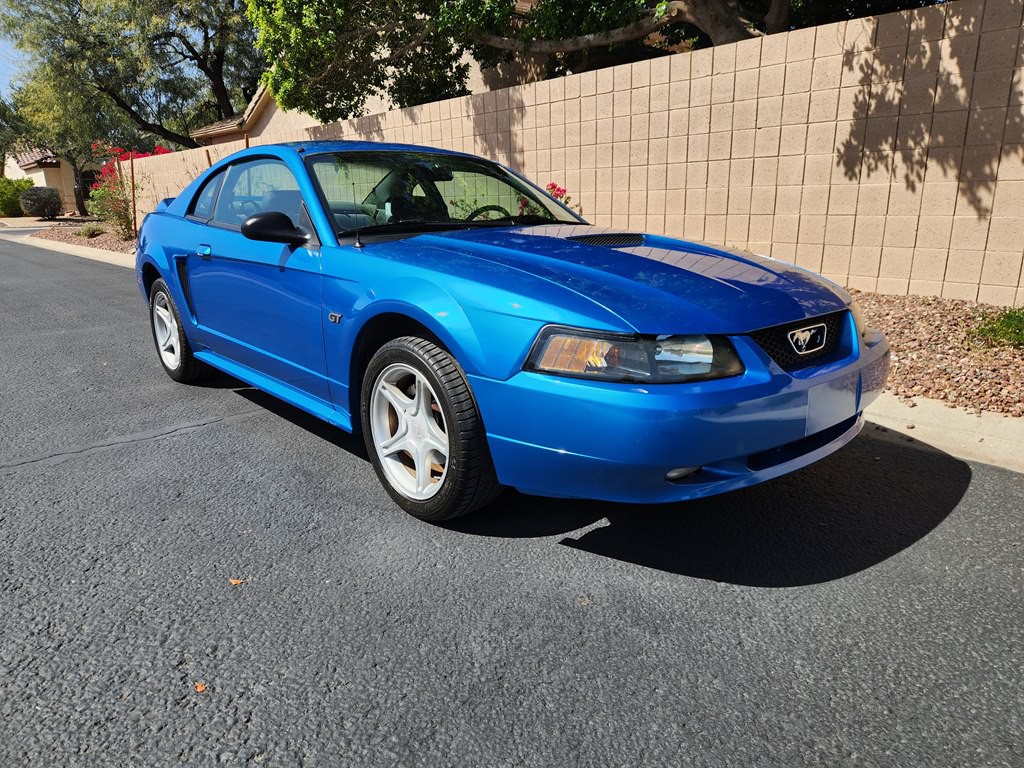2000 Ford Mustang Image 1