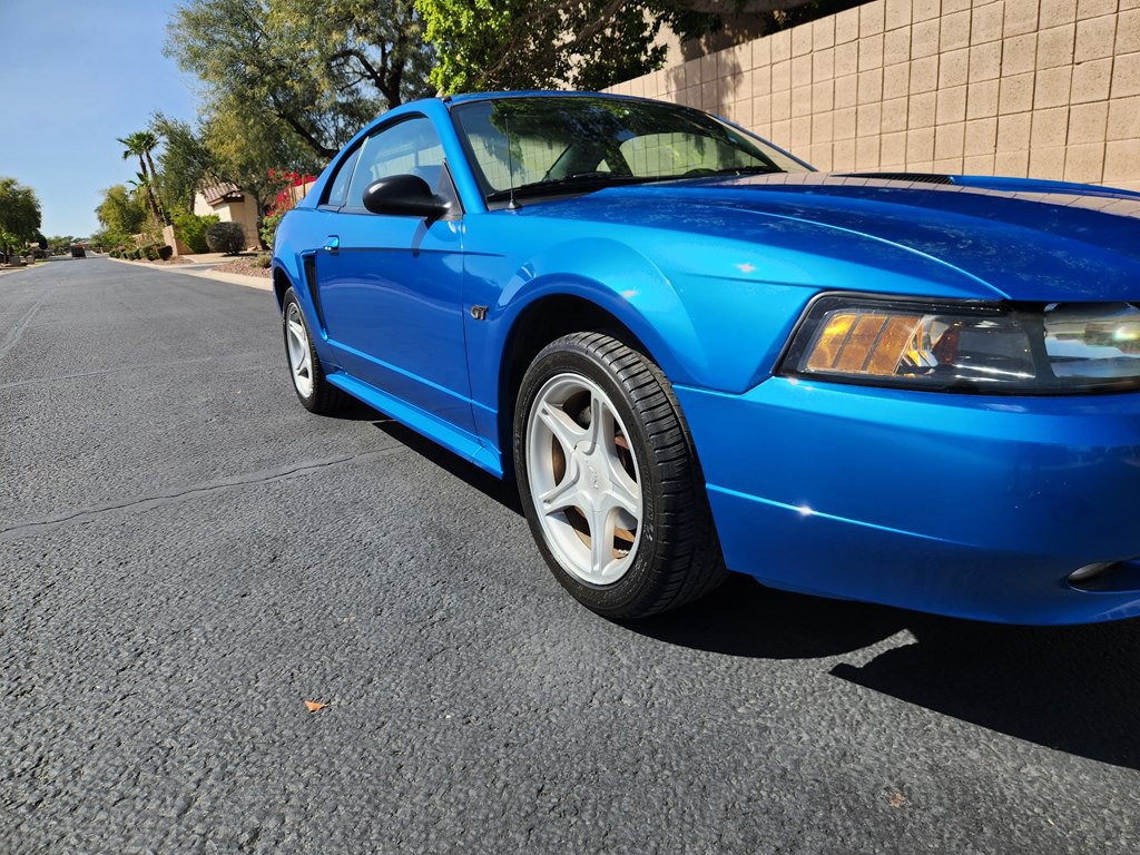 2000 Ford Mustang Image 20