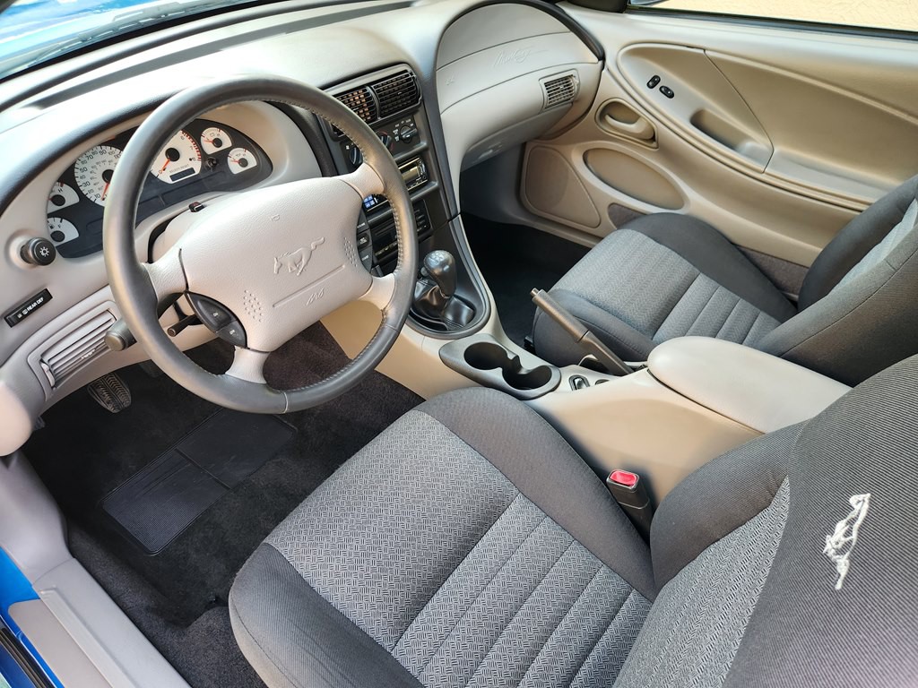 2000 Ford Mustang Image 26