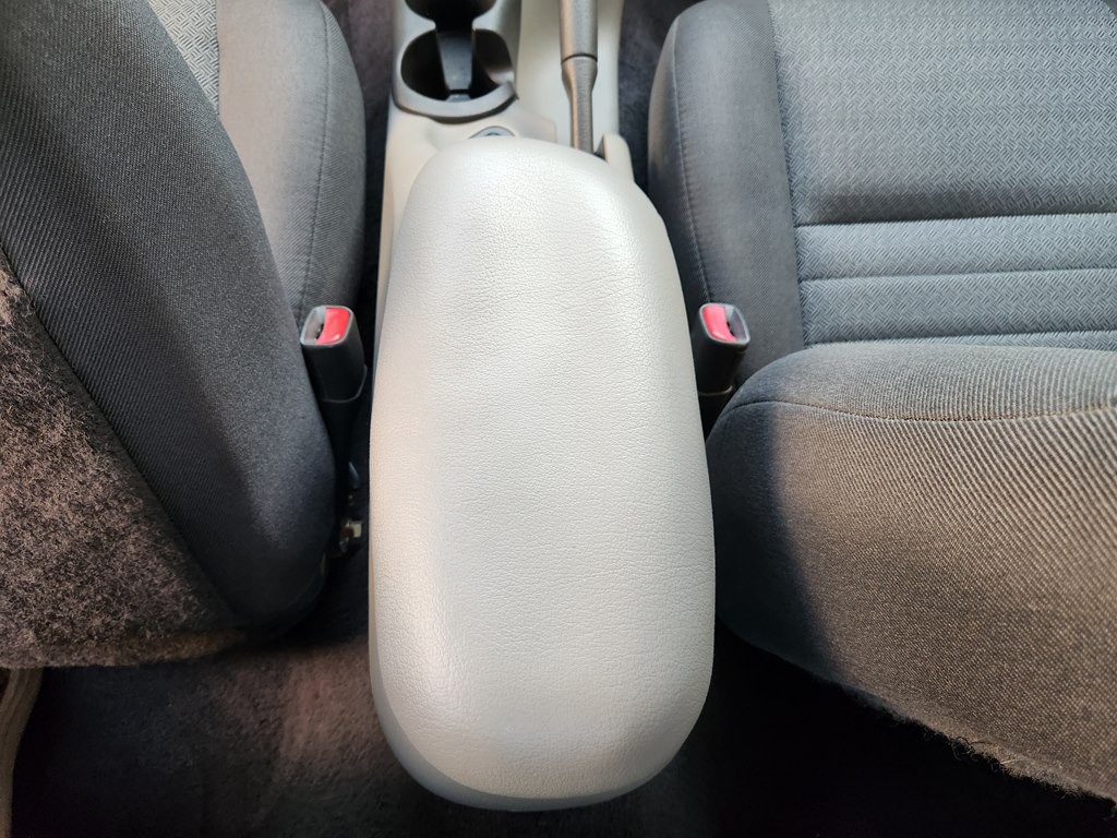 2000 Ford Mustang Image 38