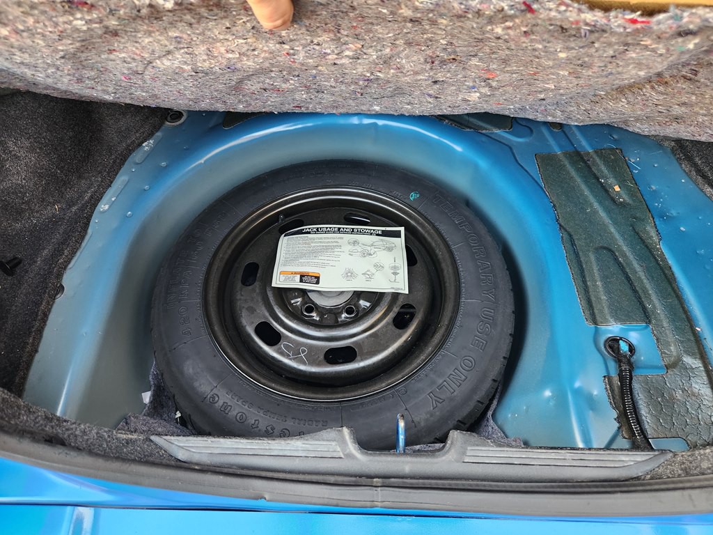 2000 Ford Mustang Image 42