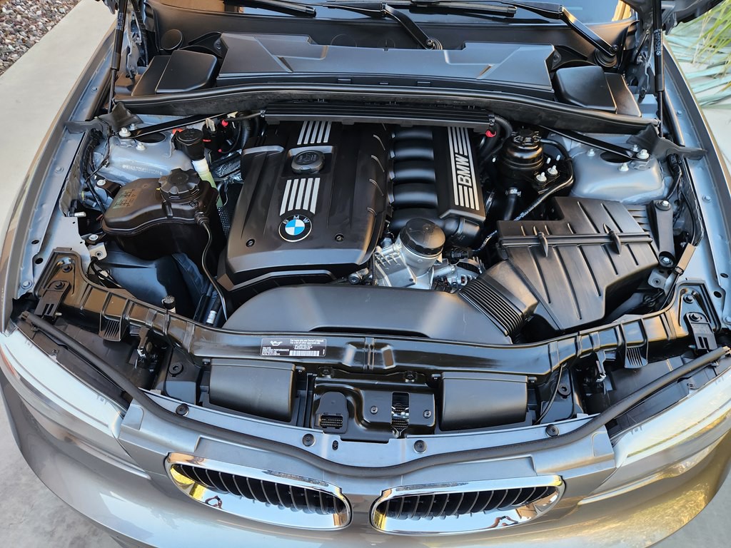 2013 BMW 1 Series Image 17