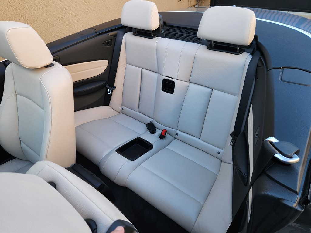 2013 BMW 1 Series Image 24