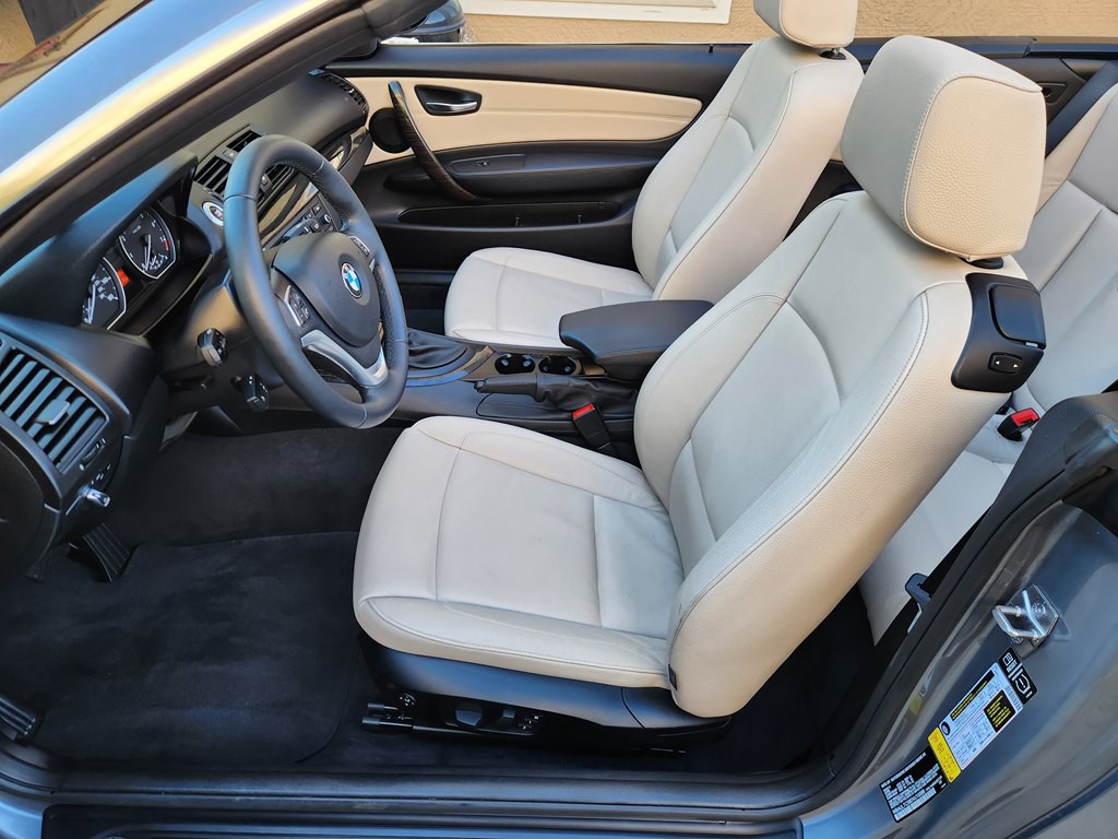 2013 BMW 1 Series Image 25