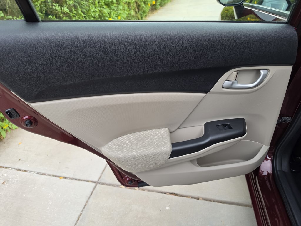 2013 Honda Civic Image 31