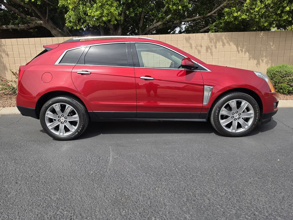 2016 Cadillac SRX Image 2