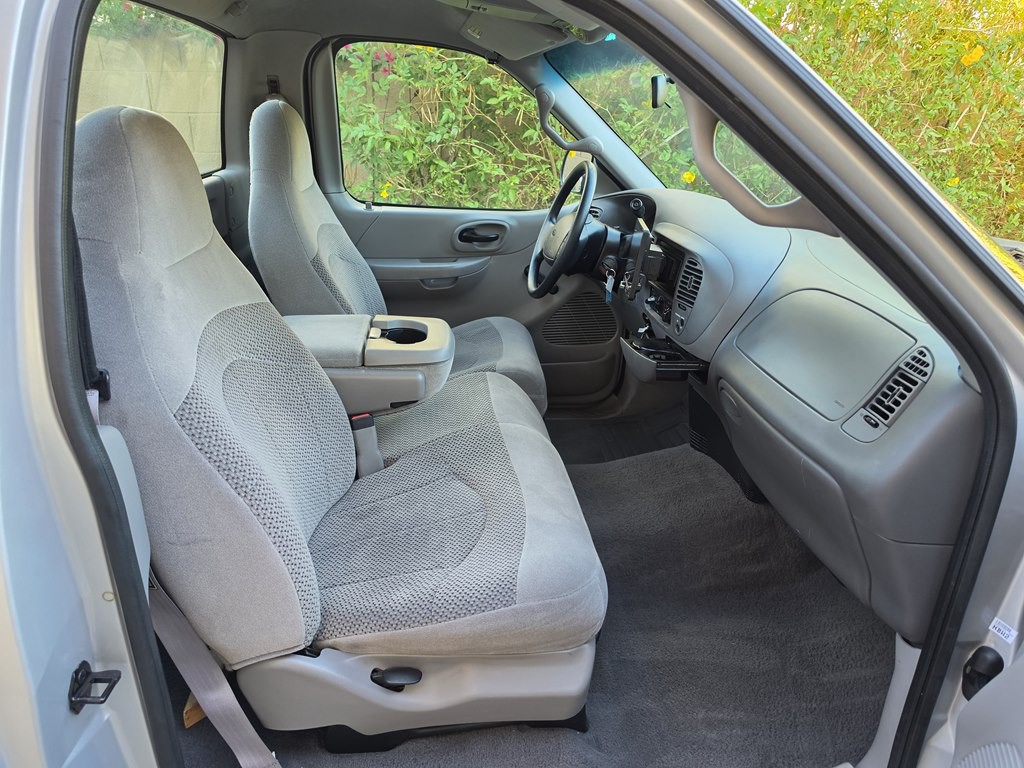 2000 Ford F-150 Image 26