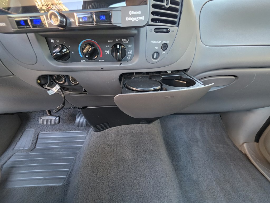 2000 Ford F-150 Image 42