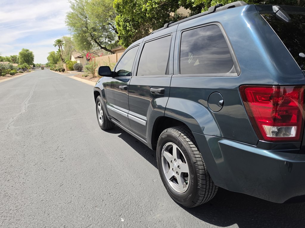 2005 Jeep Grand Cherokee Image 13