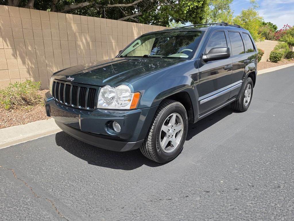 2005 Jeep Grand Cherokee Image 16
