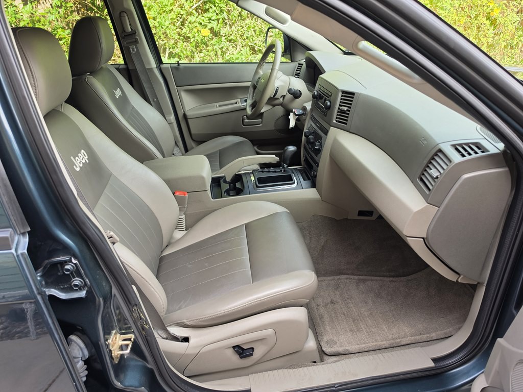 2005 Jeep Grand Cherokee Image 26
