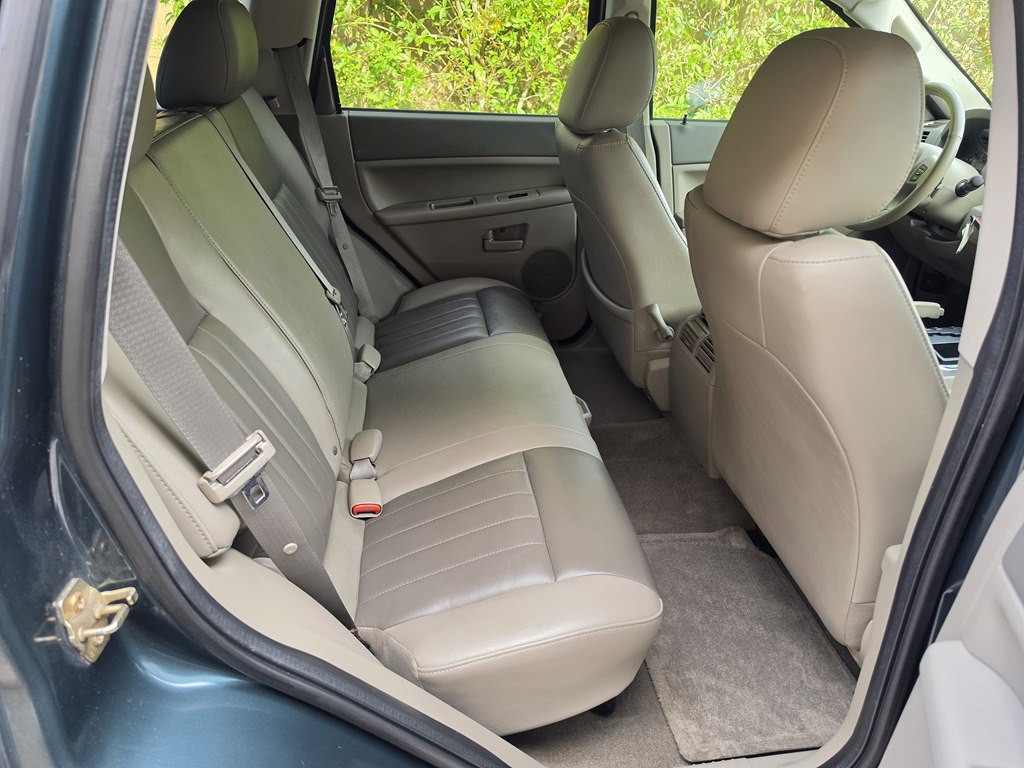 2005 Jeep Grand Cherokee Image 30