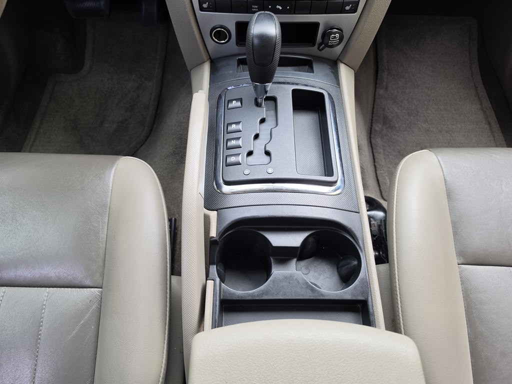 2005 Jeep Grand Cherokee Image 45