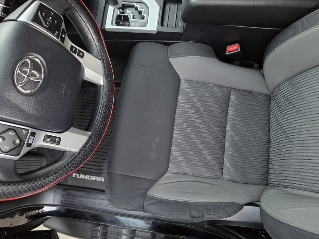2018 Toyota Tundra Image 34