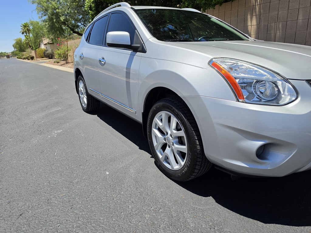 2011 Nissan Rogue Image 25