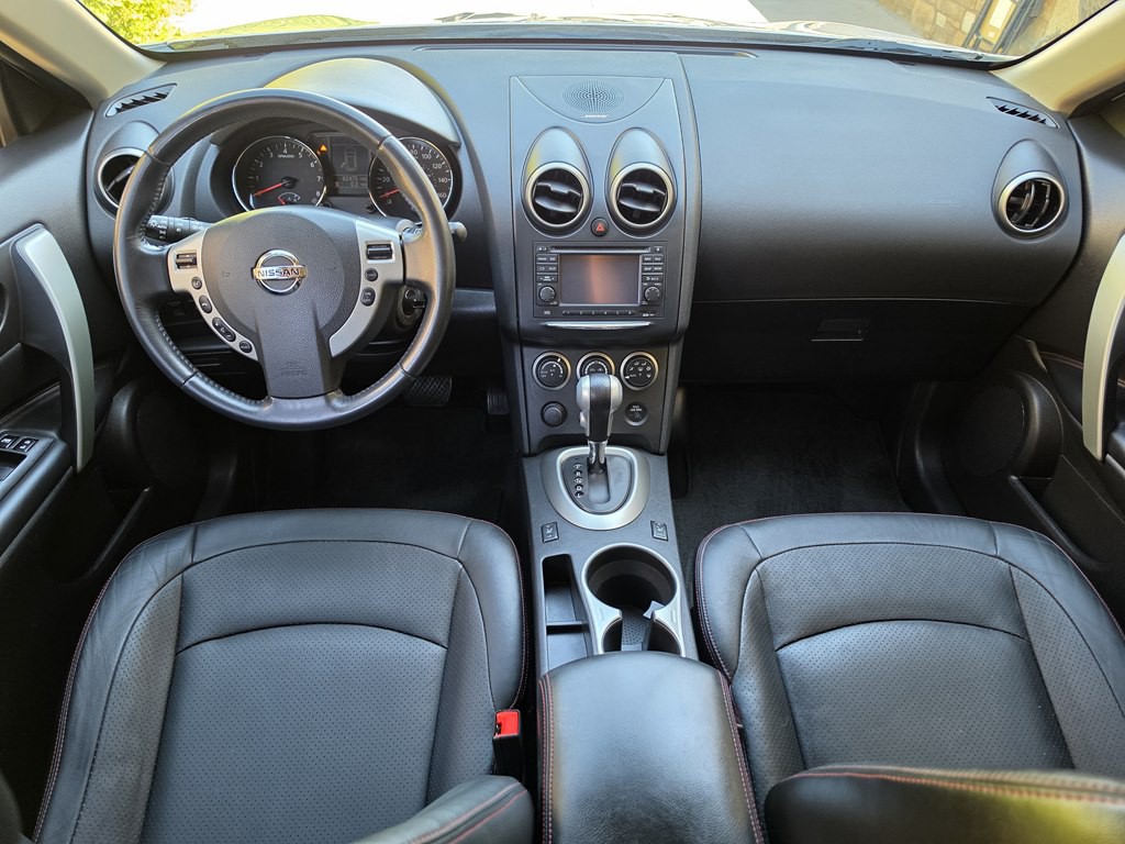 2011 Nissan Rogue Image 38