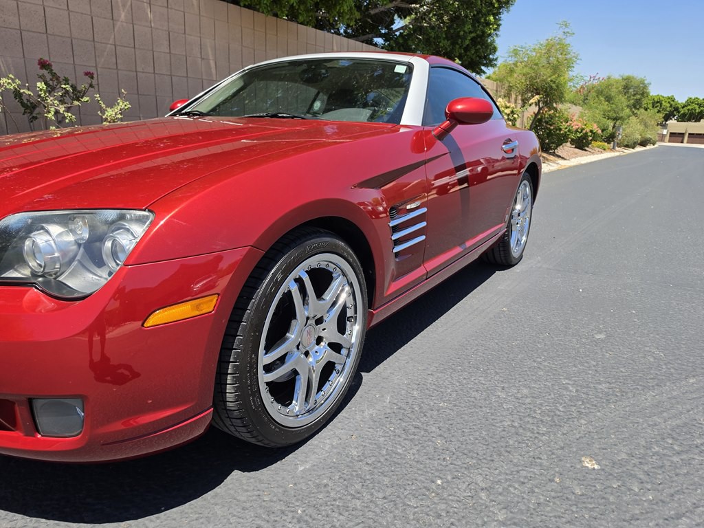 2004 Chrysler Crossfire Image 16