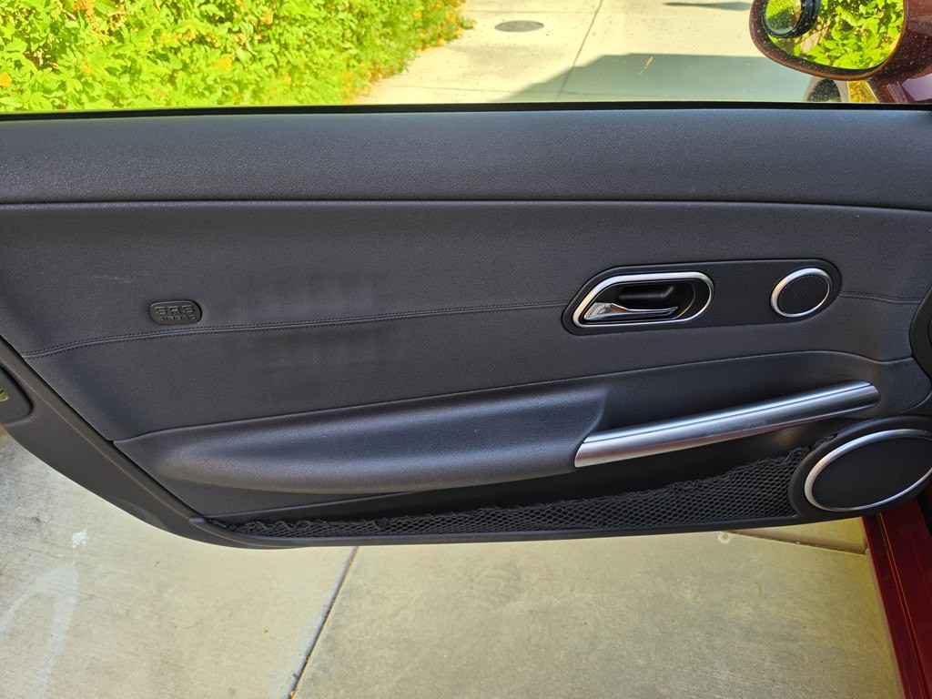 2004 Chrysler Crossfire Image 33