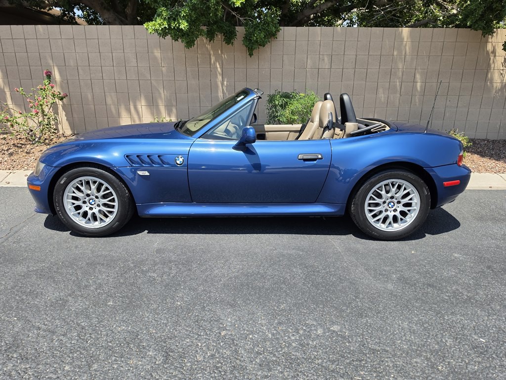 2000 BMW Z3 Image 15