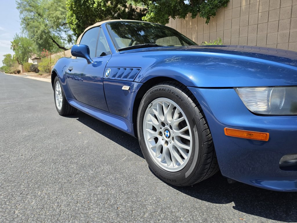 2000 BMW Z3 Image 25