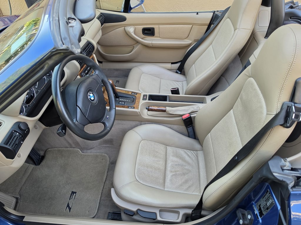 2000 BMW Z3 Image 35