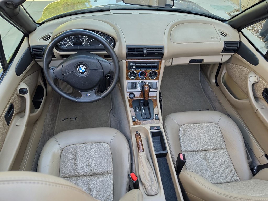 2000 BMW Z3 Image 40