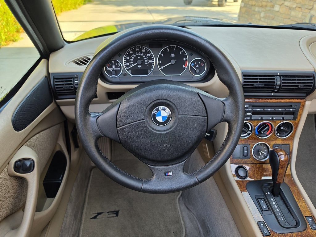 2000 BMW Z3 Image 41