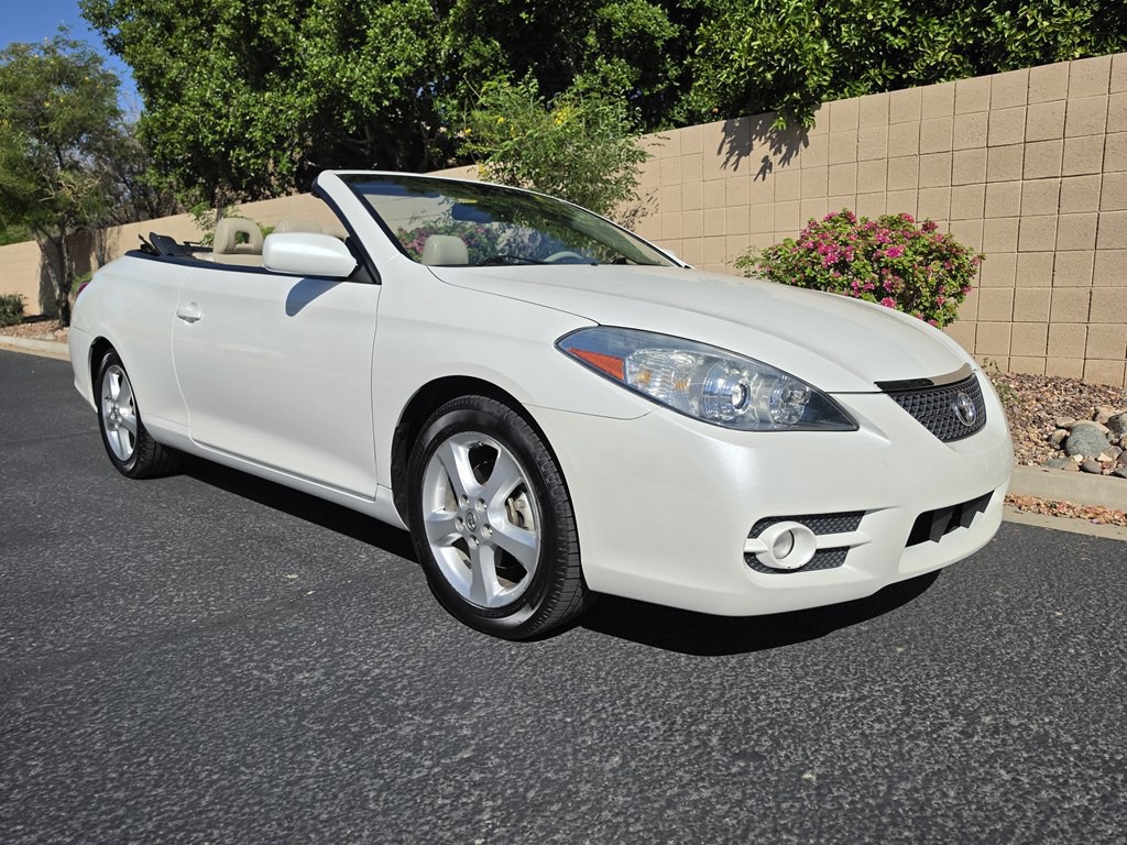 2007 Toyota Camry Image 1