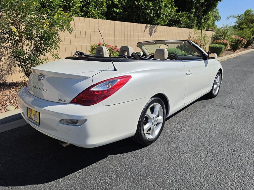 2007 Toyota Camry Image 3