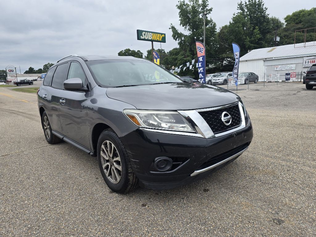 2016 Nissan Pathfinder Image 3