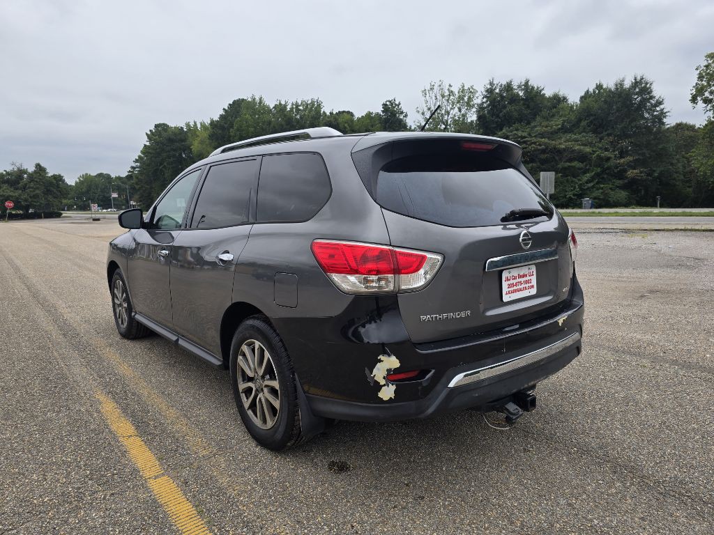 2016 Nissan Pathfinder Image 8