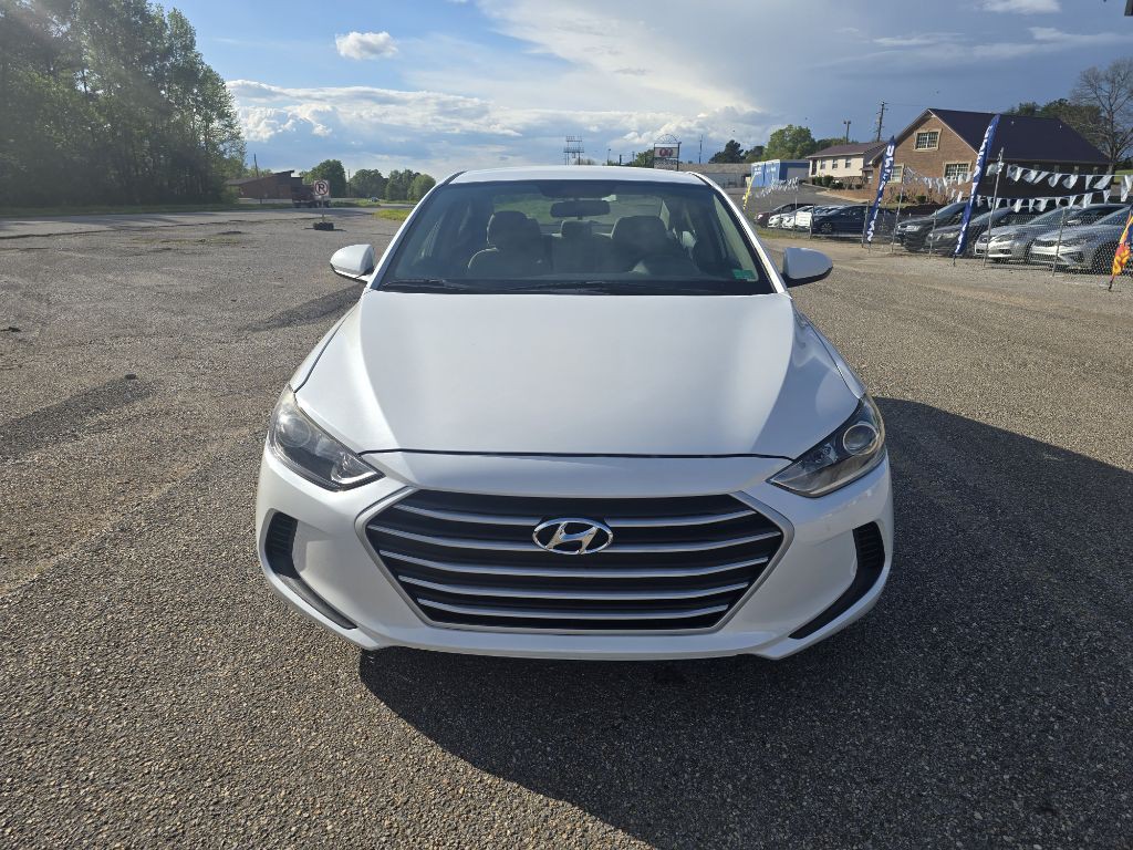 2018 Hyundai Elantra Image 2