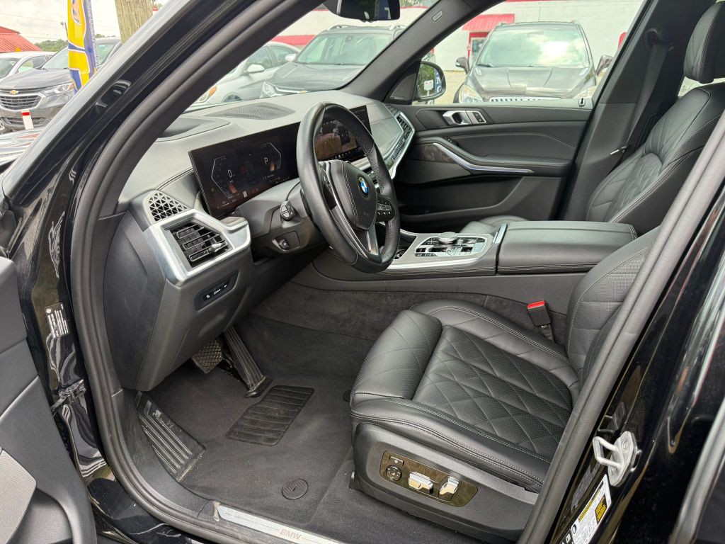 2024 BMW X5 Image 10