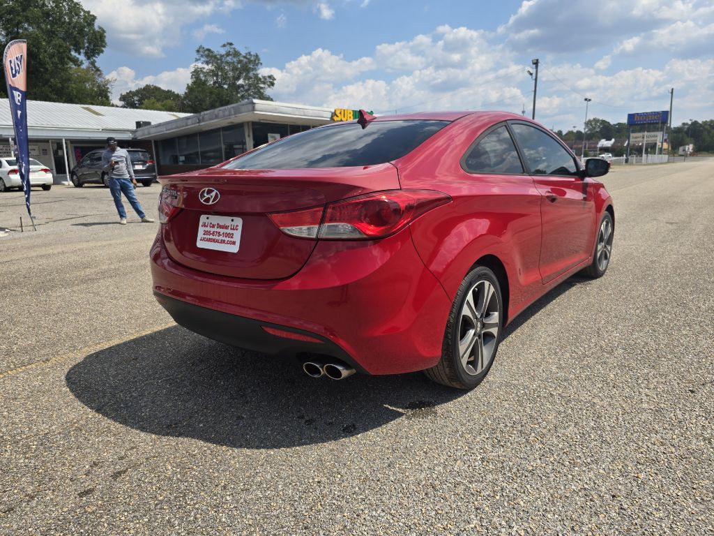 2013 Hyundai Elantra Image 7