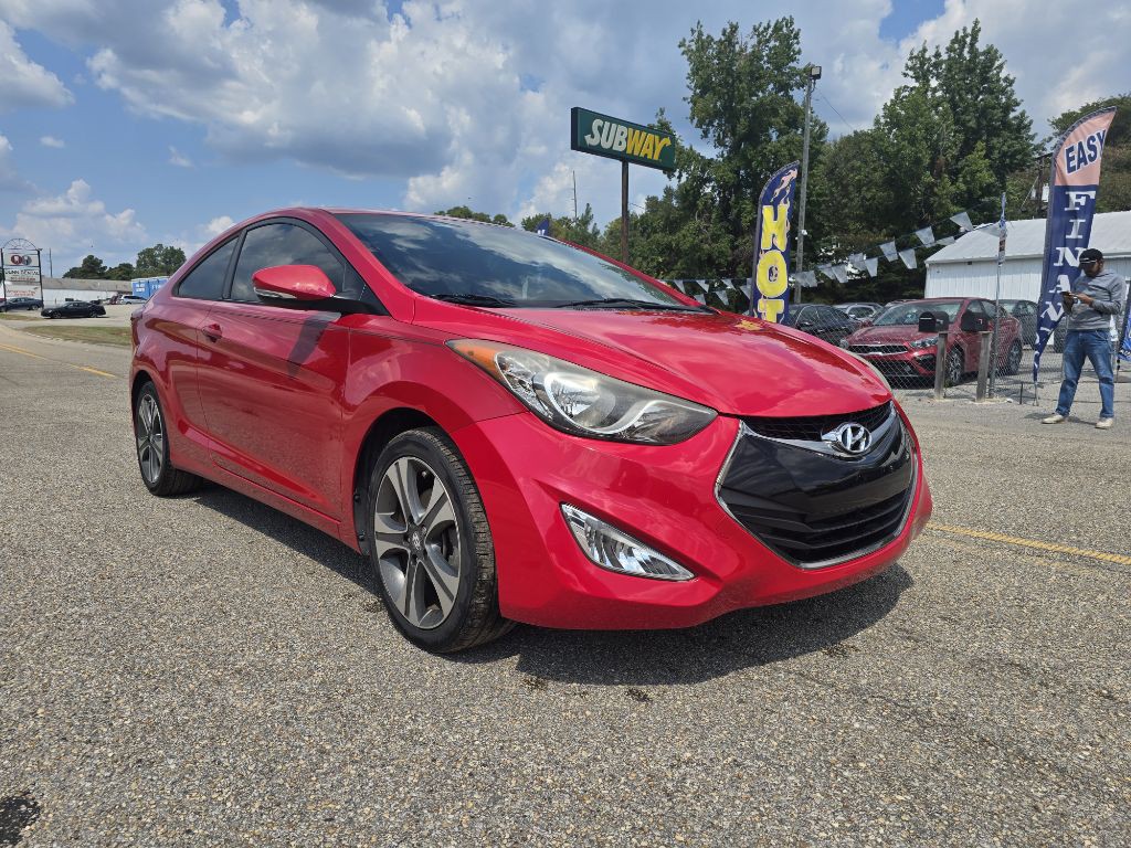 2013 Hyundai Elantra Image 3