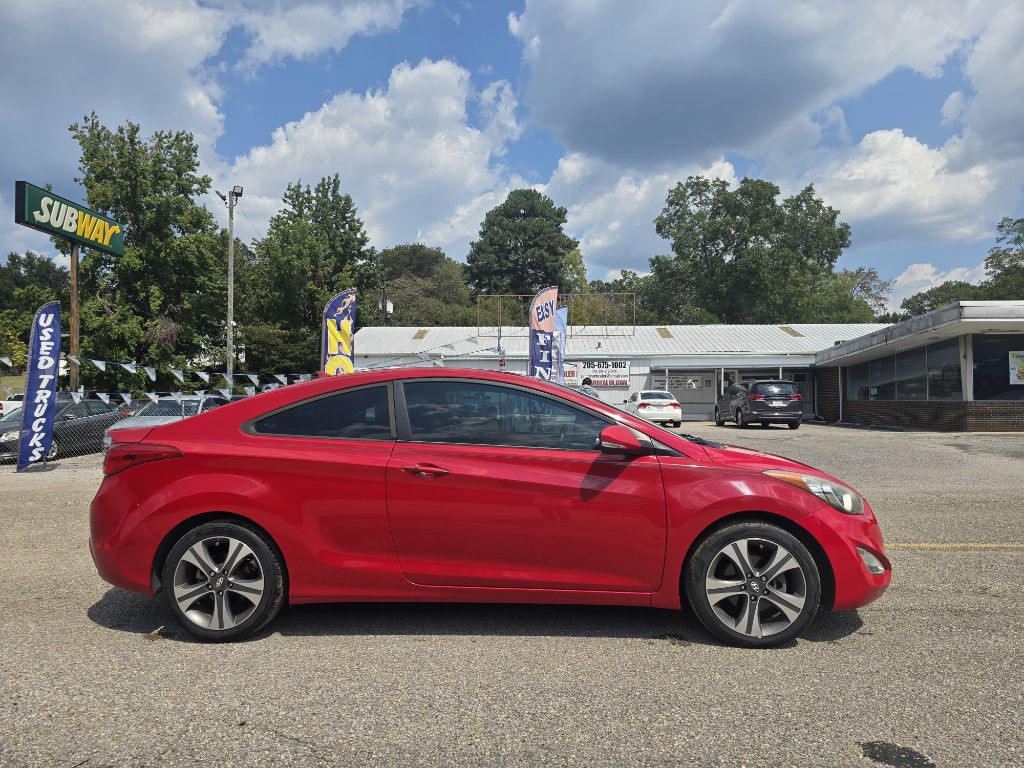 2013 Hyundai Elantra Image 4